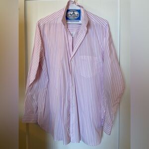 Frank and Eileen L/S Pink and White Stripe Button Down Large